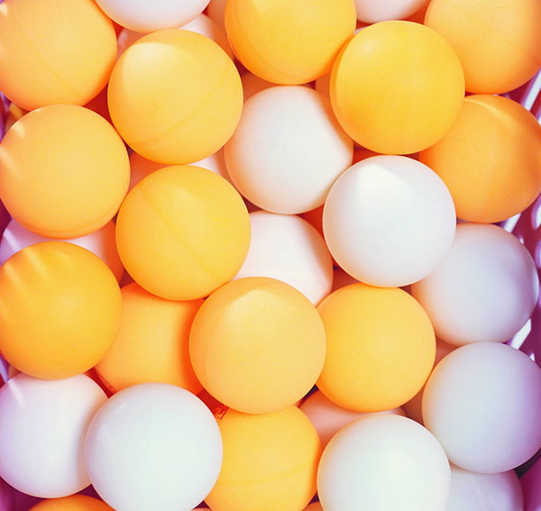 乒乓球的一般为白色和黄色